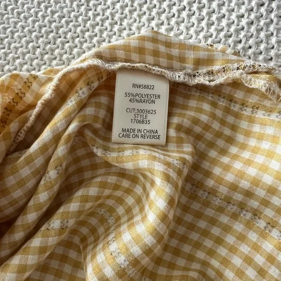 Max Studio Ruffled Button Down Shirt - Picture 2 of 9